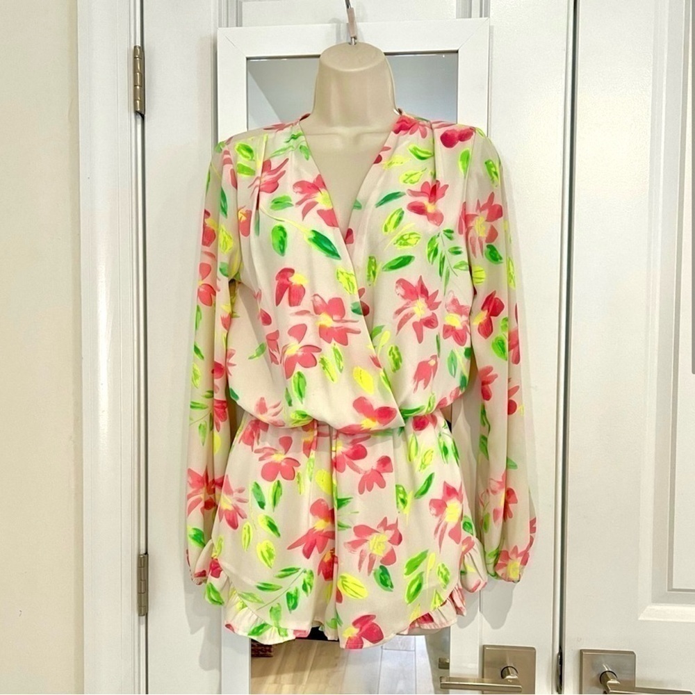 Eight Sixty Romper | pink, green floral shorts romper size Small